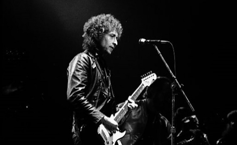 Bob Dylan actuará en Santiago esta primavera