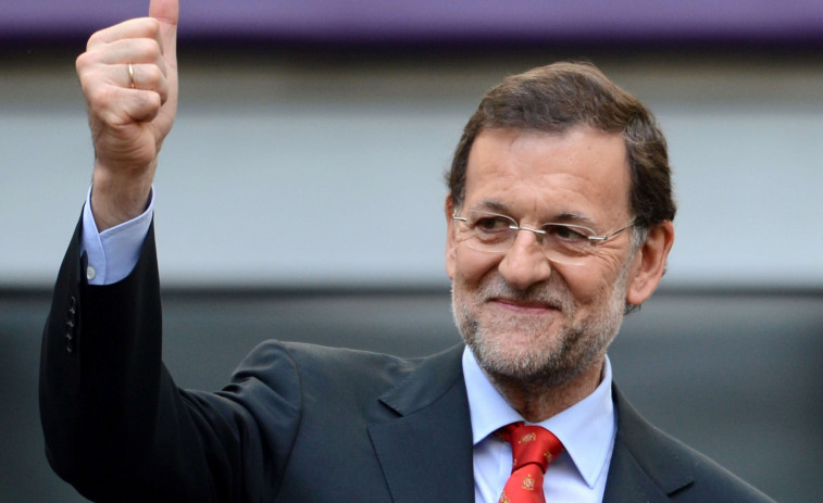 Rajoy es investido presidente del Gobierno por mayoría simple