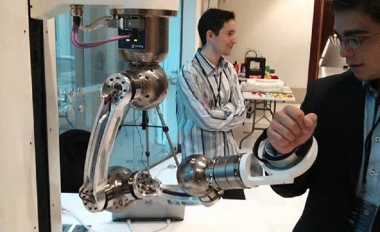 ​Un brazo robótico para mejorar la autonomía de pacientes con daño cerebral