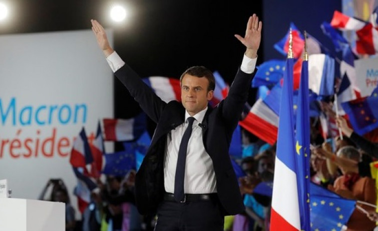 Macron, nuevo presidente de Francia aplastando a Le Pen