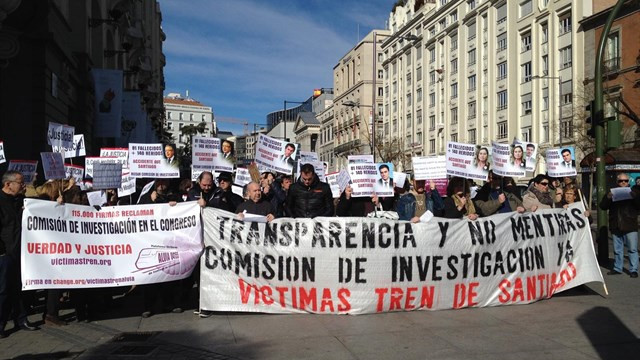 ​Más de 100 ayuntamientos de toda España apoyan la comisión de investigación del accidente de Angrois
