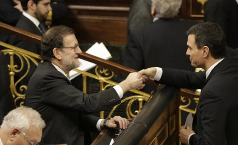 Pedro Sánchez comunica a Rajoy la postura del PSOE contra el referéndum ilegal