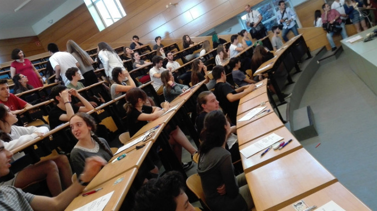 ​Casi el 93% de los alumnos consigue aprobar la nueva selectividad en Galicia