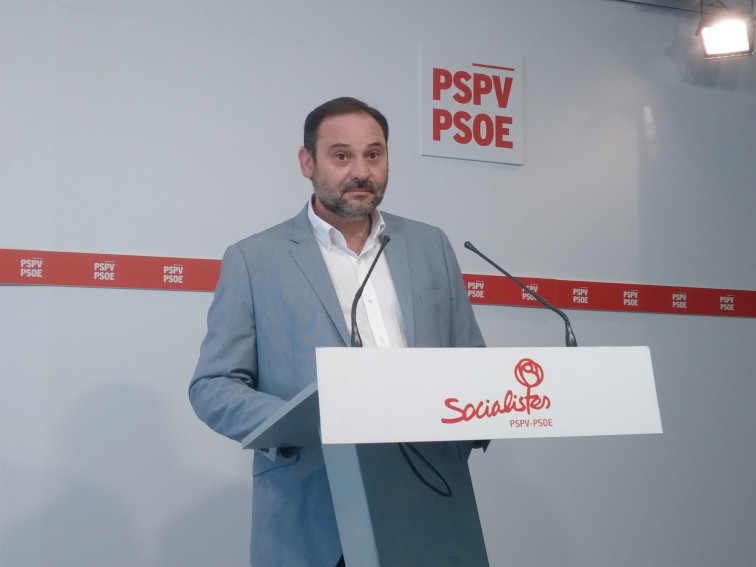 El PSOE comparte los motivos de la moción a Rajoy pero no apoyará a Iglesias