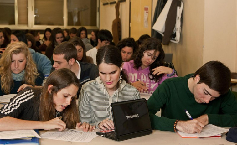 Educación introduce cuatro novedosas asignaturas para el próximo curso en Galicia