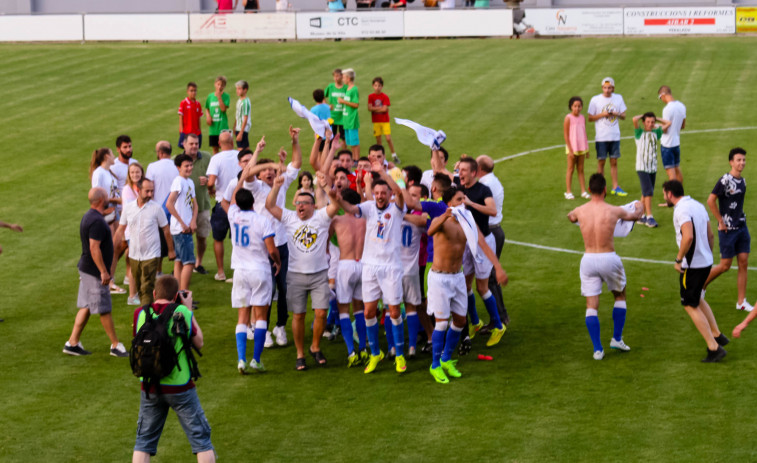 El Rápido de Bouzas asciende a Segunda División B