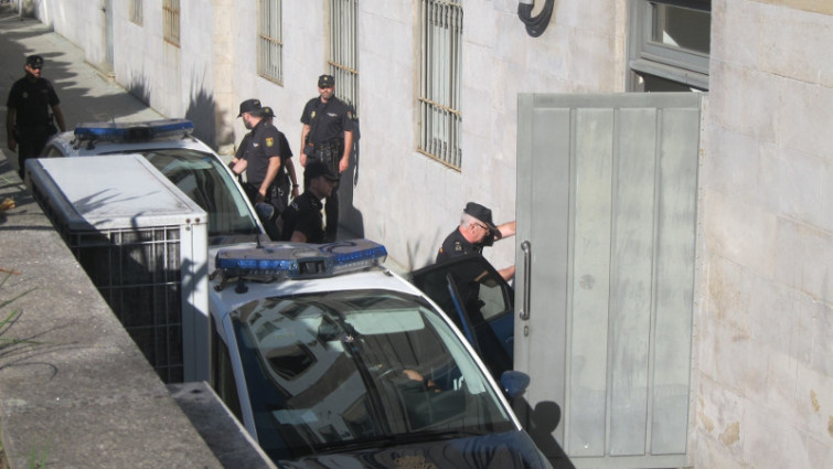 ​Llega a la Audiencia de Pontevedra el parricida de Moraña para ser juzgado