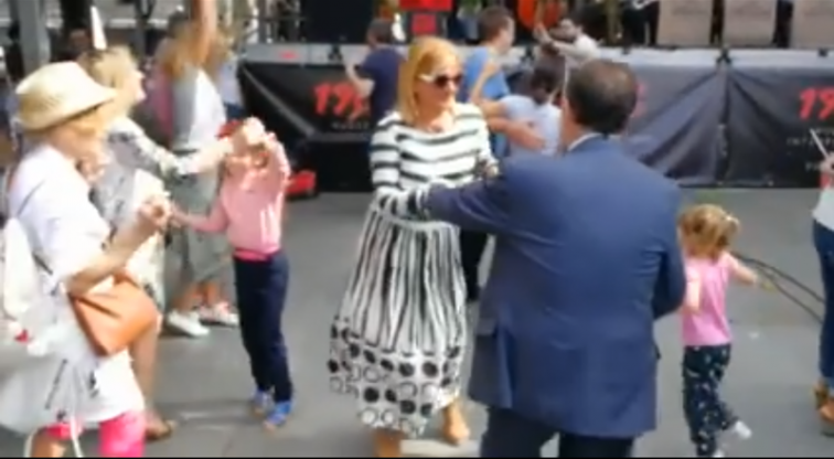 Los bailes de Abel Caballero y Carmela Silva arrasan en la red