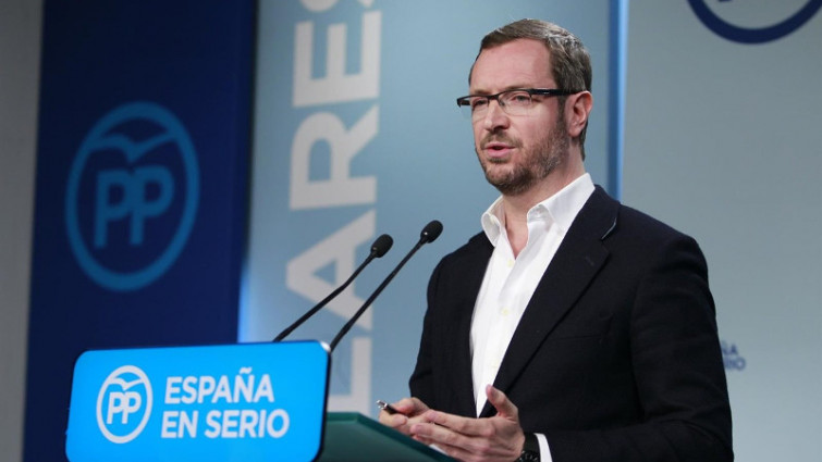 Investigan si Javier Maroto pagó camiones de limpieza al doble de su precio