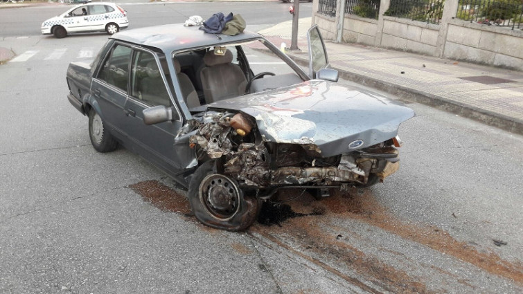 ​Un preso de permiso roba un coche e intenta atropellar a un policía en Lugo