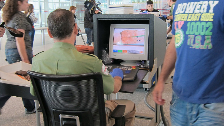 Suspendida hasta octubre la huelga de seguridad en Lavacolla