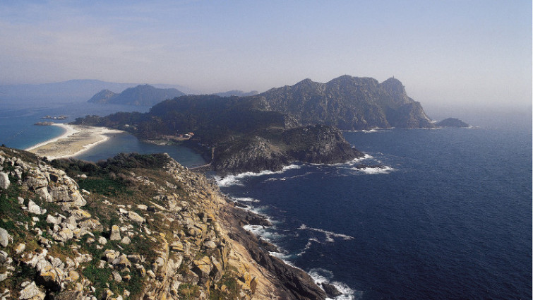 Una chispa provocó un conato de incendio en las Islas Cíes