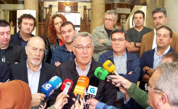 Los alcaldes del PSOE y el BNG mantienen la rebelión contra Baltar