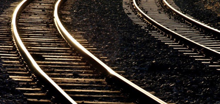 O tren A Coruña Vigo debe contar con todas as medidas de seguridade para evitar outro Angrois