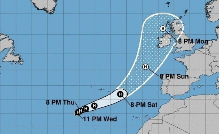 El huracán Ophelia se separa de Galicia y llegará unicamente como un temporal en el mar
