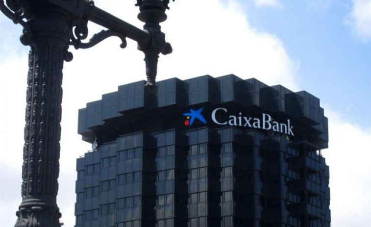 Jordi Gual destaca los “magníficos resultados” cosechados por CaixaBank en 2017