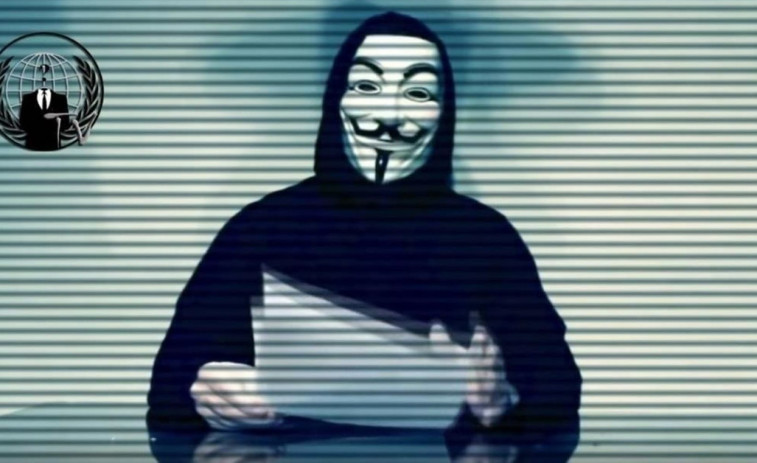 Anonymous tumba la web del TC en una campaña de apoyo al desafío independentista catalán