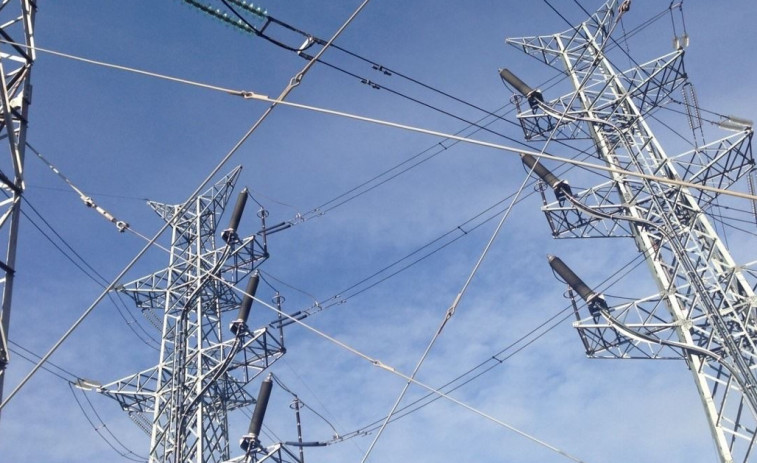 Competencia pone en cuestión el coste elevado de las subastas de interrumpibilidad eléctrica