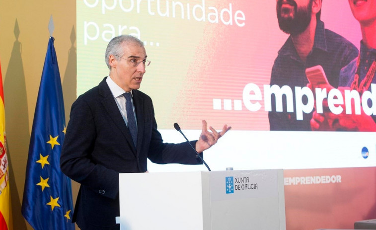 El conselleiro de Economía explica que Galicia no debe competir 