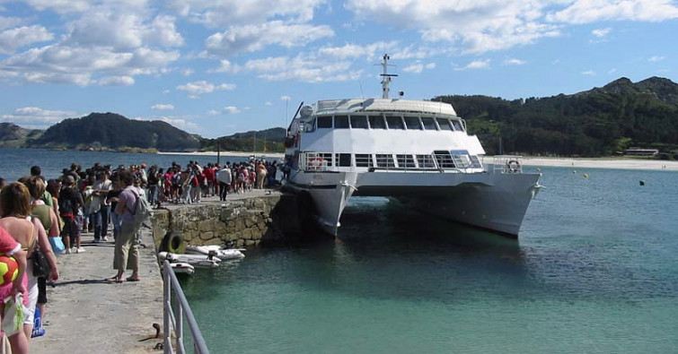 Navieras piden poder llevar turistas a Cíes todo el año