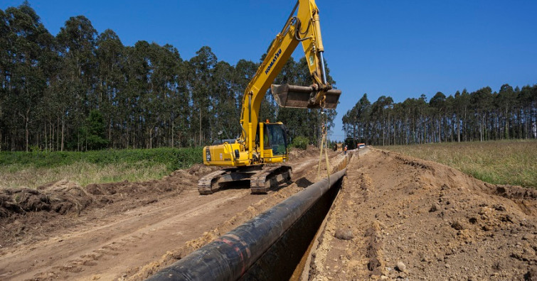 ​Gas Natural tranquiliza a los clientes de la Mariña tras un fallo judicial contra el gasoducto