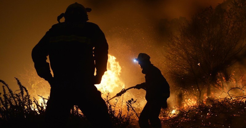 Incendio extincion bomberos