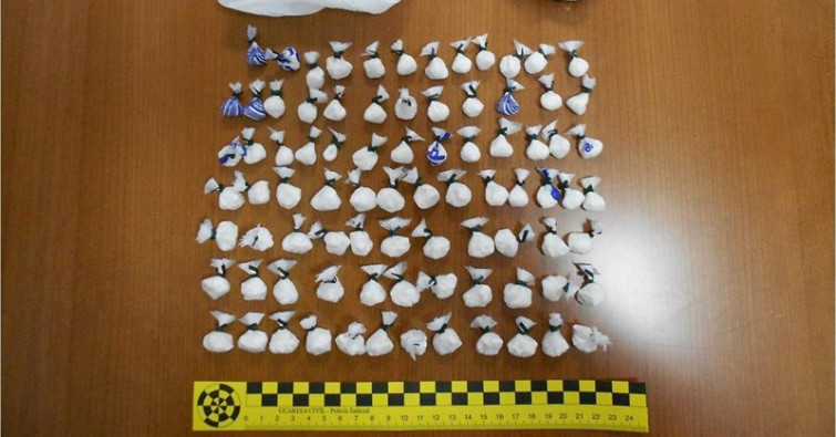 ​Encuentran bolsitas de cocaína listas para vender en un bar de la zona universitaria