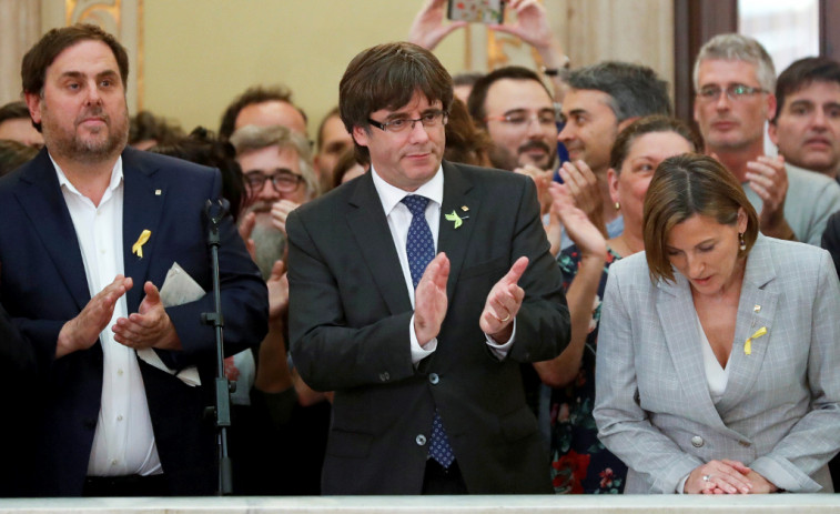 Puigdemont dice que quiere volver a España sin asumir las consecuencias