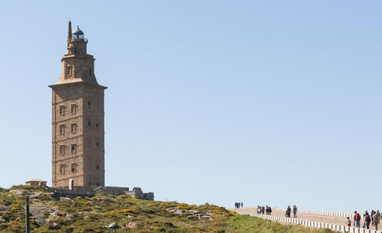 ​La Torre de Hércules bate récord de visitantes en cinco años