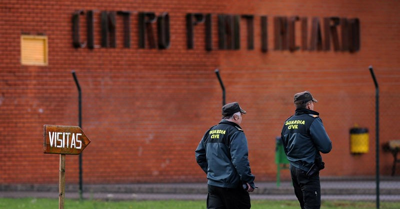 Teixeiro prision guardia civil