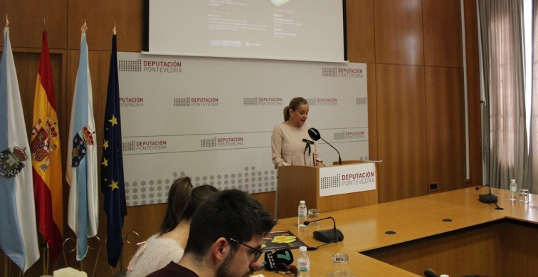 La presidenta de la diputación de Pontevedra se suma a la huelga feminista del 8 de marzo