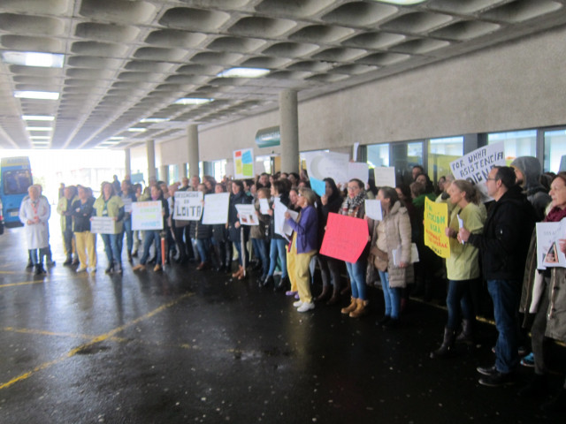 Protesta de personal de urgencias en el CHUS