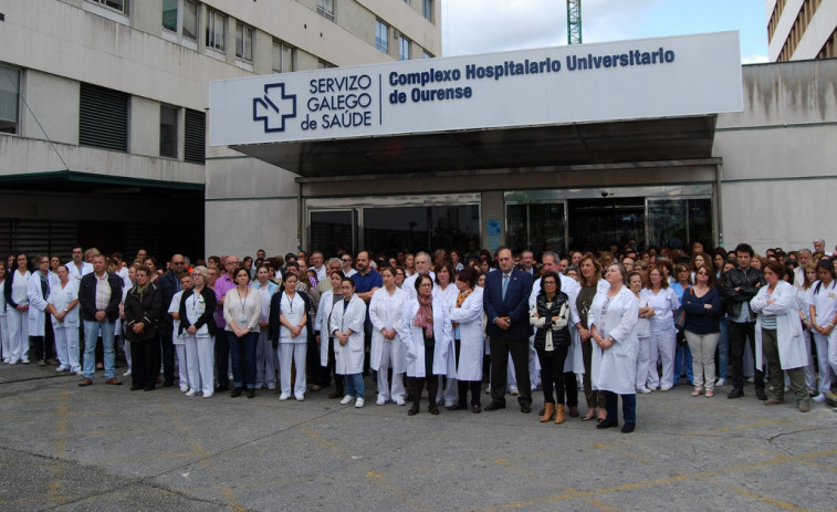 Médicos puentean sindicatos creando una coordinadora para negociar con el SERGAS en Ourense y Lugo