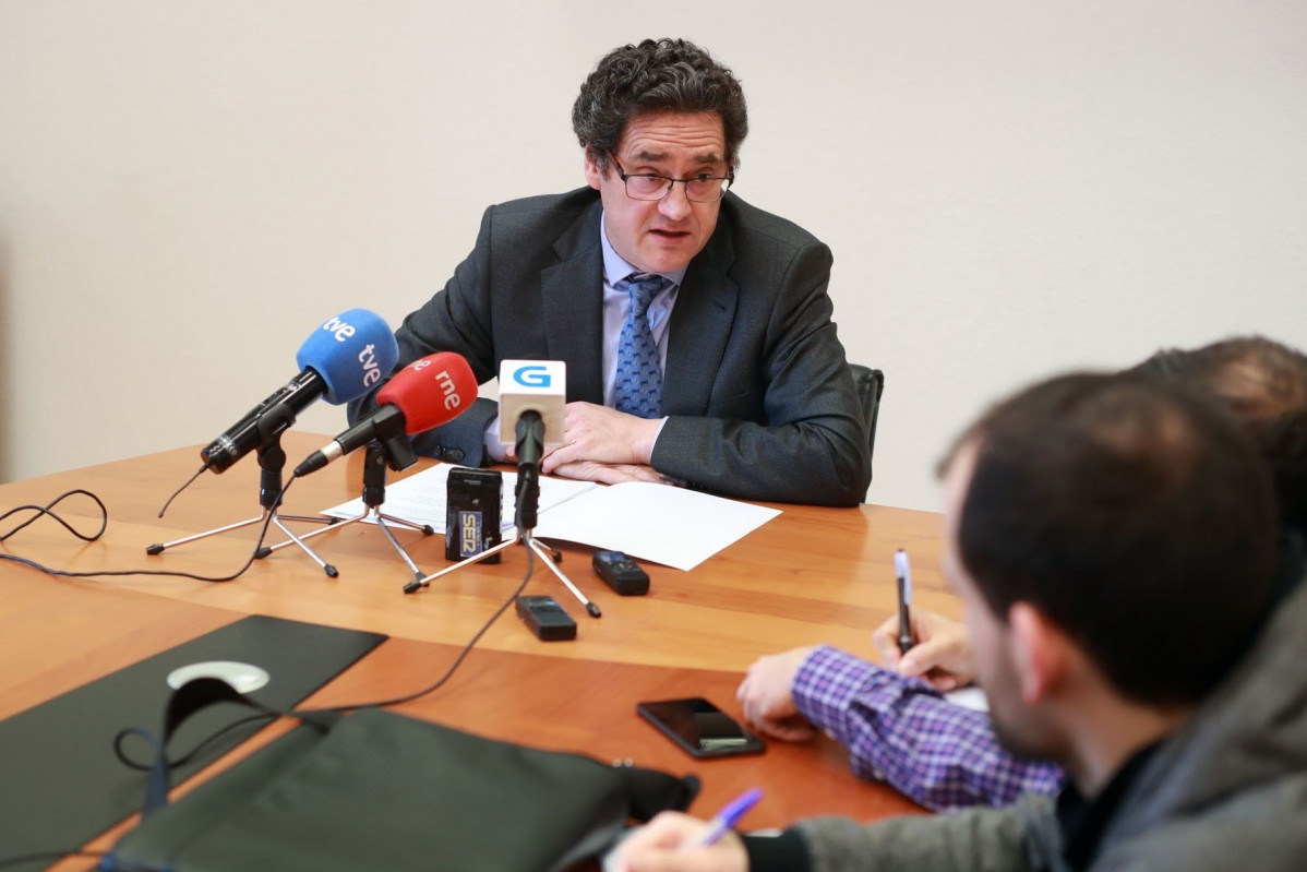 O Director Xeral De Ordenación Forestal, Tomás Fernández-Couto, Presentará En R