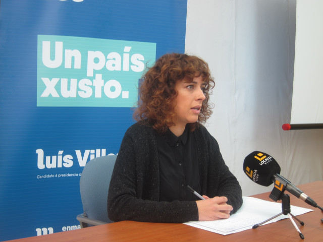 Alexandra Fernández, de En Marea, en rueda de prensa