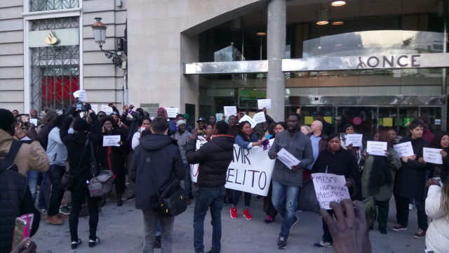Concentración en A Coruña tras fallecimiento joven senegalés en Madrid