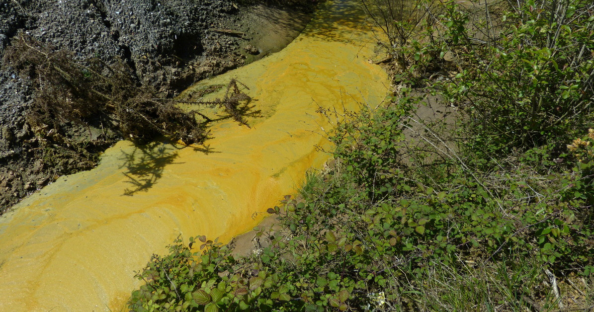 Contaminaciu00f3n mina de Touro