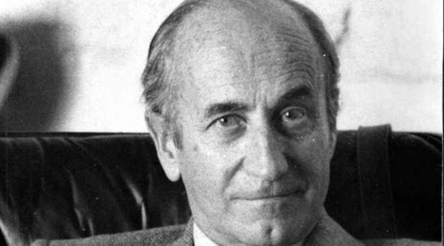 Foto del arquitecto Alejandro de la Sota