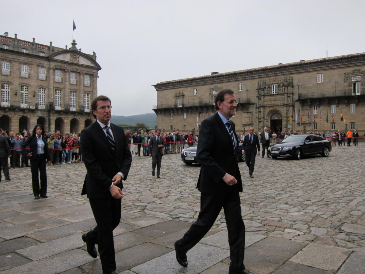 Alberto Núñez Feijóo Y Mariano Rajoy A Su Llegada A La Catedral