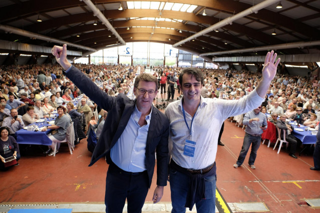 Feijóo y Diego Calvo en la II Romería Popular del PP de A Coruña