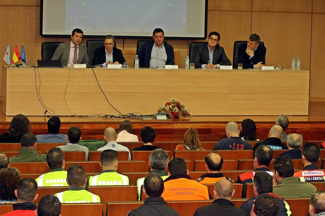 Jornada de coordinación de varios cuerpos de lucha antincendios