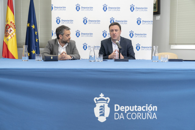 Valentín González Formoso y Xulio Ferreiro-obras estadio Riazor