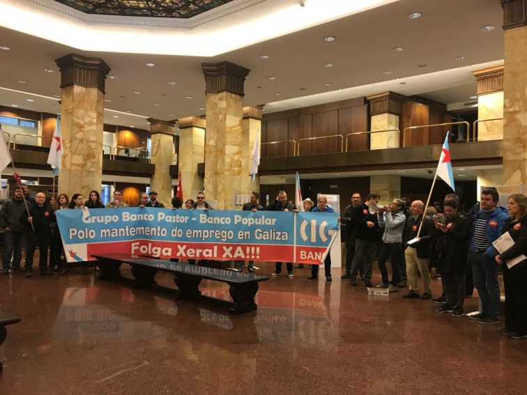 Clientes ricos del Banco Pastor tuvieron información privilegiada para salirse a tiempo, dicen peritos según ADICAE