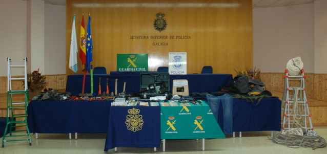 OPERACIÓN CONJUNTA DE POLICÍA Y GUARDIA CIVIL EN GALICIA.