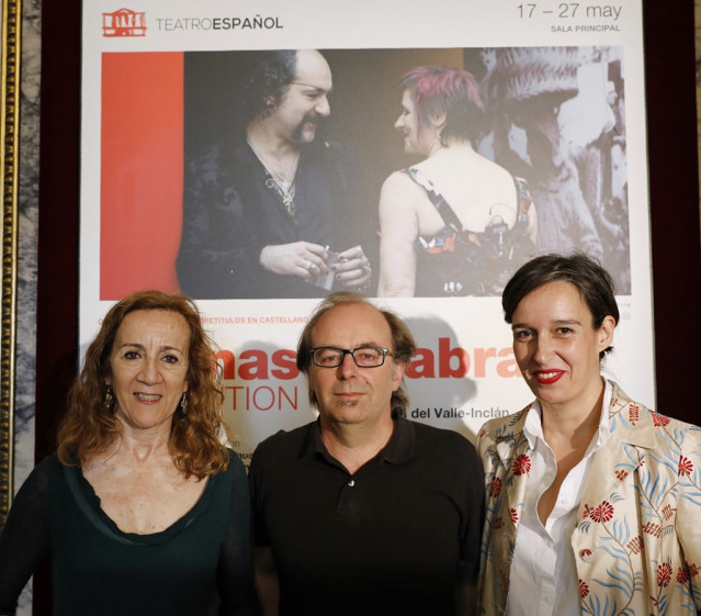 Presentación de la obra Divinas Palabras Revolution