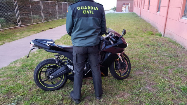 Detenido en Cangas un joven con 'speed'.