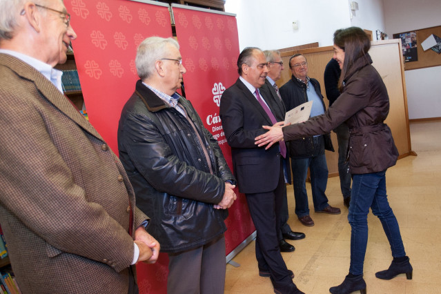 Entrega de diplomas de Cáritas Interparroquial de Santiago