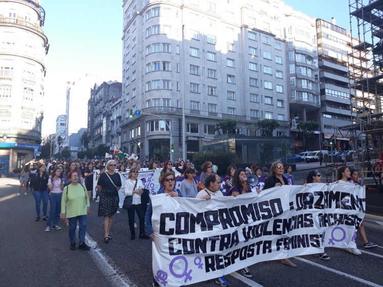 Las gallegas salen a la calle para exigir inversión contra el machismo