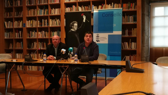 Presentación en Santiago de la Biblioteca Daniel Castelao de Lisboa