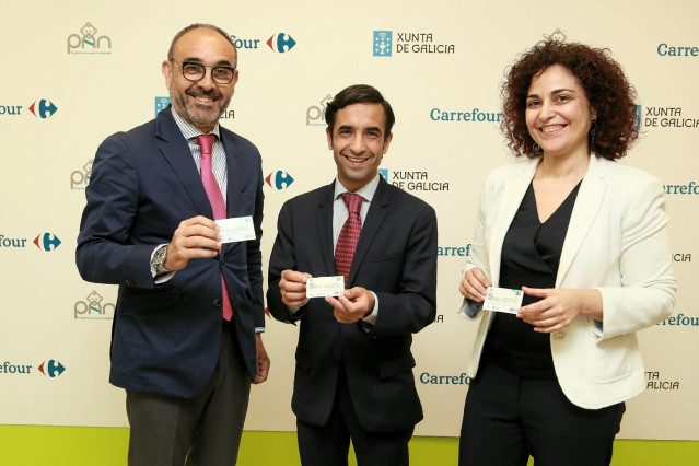 Carrefour aplicará descuentos a beneficiarios de la Tarxeta Benvida